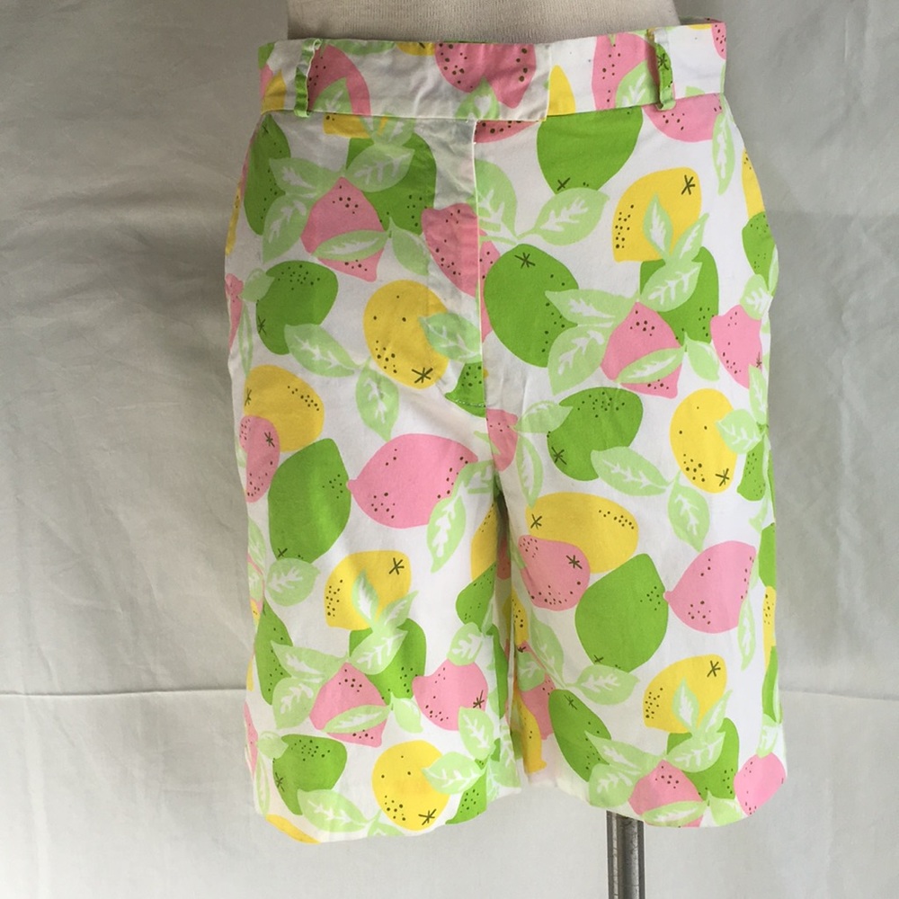Lilly Pulitzer citrus design cotton shorts sz6